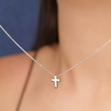 Load image into Gallery viewer, Short Cross Necklace Silver
